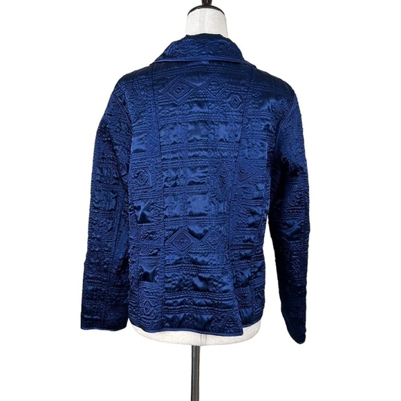 Chicos Quilted Button Up Reversible Lightweight Jacket - Picture 7 of 13